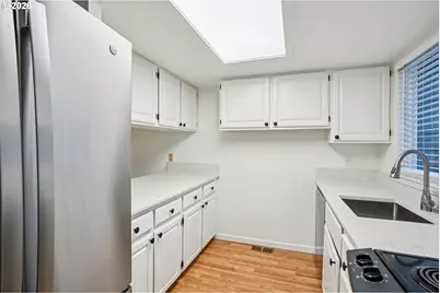 14678 SW 106th Ave, Portland, OR 97224 - Photo 15