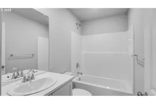 2403 Sawtelle Dr, Woodburn, OR 97071 - Photo 29