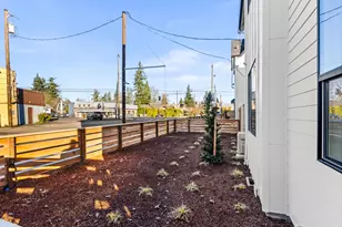 2890 NE 61st Ave, Portland, OR 97213 - Photo 21