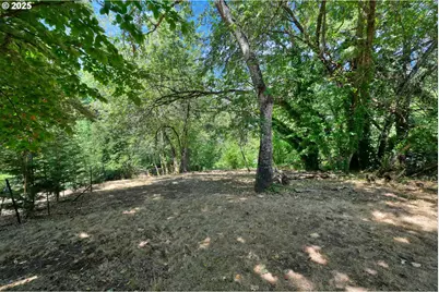 2 Storey Blvd, Eugene, OR 97405 - Photo 5