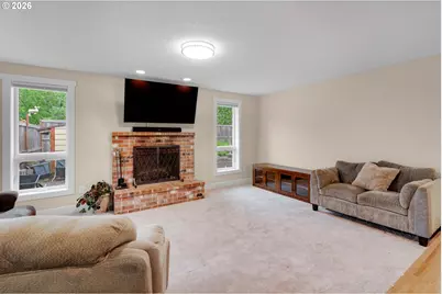 6683 SE Clackamas Rd, Milwaukie, OR 97267 - Photo 5