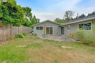 6683 SE Clackamas Rd, Milwaukie, OR 97267 - Photo 29