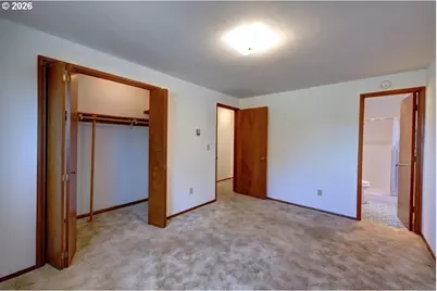 42456 Bagley Ln, Astoria, OR 97103 - Photo 21