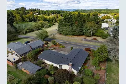 42456 Bagley Ln, Astoria, OR 97103 - Photo 45