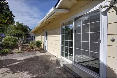 42456 Bagley Ln, Astoria, OR 97103 - Photo 35