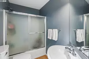 1237 NE Cedar Ridge Loop, Vancouver, WA 98664 - Photo 19