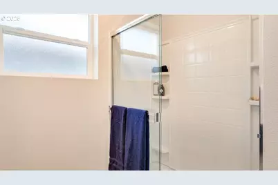 2839 U St, Springfield, OR 97477 - Photo 25