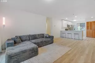 730 NW Naito Pkwy, Portland, OR 97209 - Photo 5