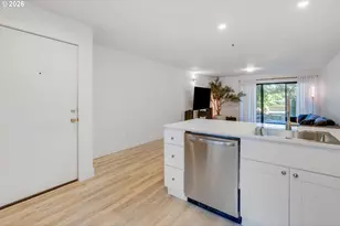 730 NW Naito Pkwy, Portland, OR 97209 - Photo 11