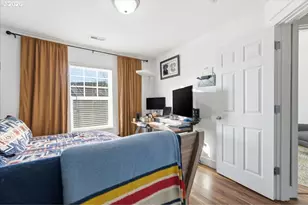 21601 NE Willow Glen Rd, Fairview, OR 97024 - Photo 33