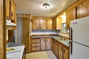 620 SE 2nd Ave, Canby, OR 97013 - Photo 9