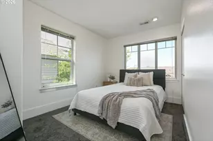 724 NW 118th Ave, Portland, OR 97229 - Photo 21