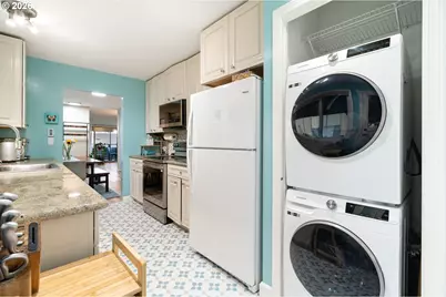 3032 SW Florida Ct #C, Portland, OR 97219 - Photo 15