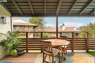 3032 SW Florida Ct, Portland, OR 97219 - Photo 33