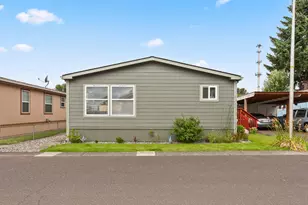 300 SW 7th Ave, Battle Ground, WA 98604 - Photo 3