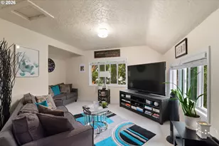 7521 N Gloucester Ave N, Portland, OR 97203 - Photo 13
