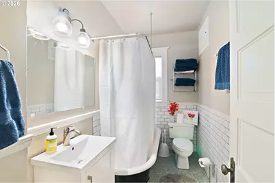 7521 N Gloucester Ave N, Portland, OR 97203 - Photo 5