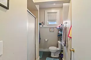 7521 N Gloucester Ave N, Portland, OR 97203 - Photo 11