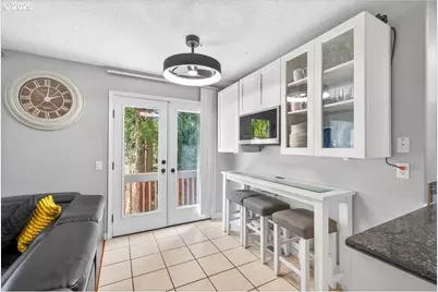 867 SE 39th Ct, Hillsboro, OR 97123 - Photo 13