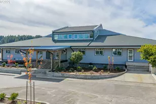 1150 Bay St, Florence, OR 97439 - Photo 1