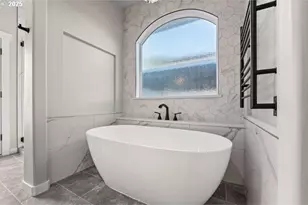 3656 Camina Dr, Medford, OR 97504 - Photo 29