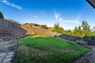 3656 Camina Dr, Medford, OR 97504 - Photo 37