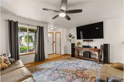 1880 Manihi Dr, Eugene, OR 97404 - Photo 9