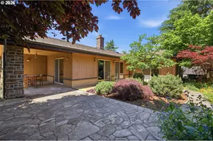 2475 Lariat Meadows Dr, Eugene, OR 97401 - Photo 43