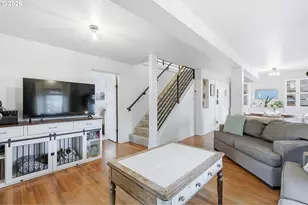 11011 SE Wood Ave, Milwaukie, OR 97222 - Photo 9