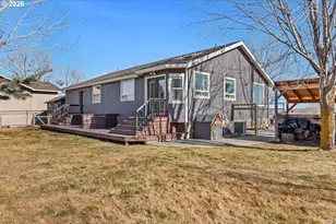 719 N East St, Joseph, OR 97846 - Photo 7