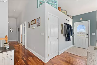 719 N East St, Joseph, OR 97846 - Photo 17