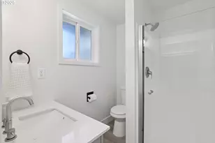 2150 6th St, Columbia City, OR 97018 - Photo 17