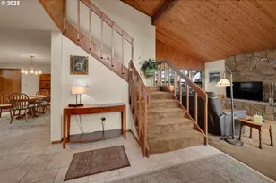 1853 Ridge Water Dr, Sutherlin, OR 97479 - Photo 3