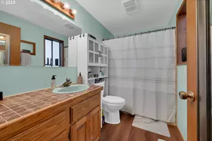 1853 Ridge Water Dr, Sutherlin, OR 97479 - Photo 29