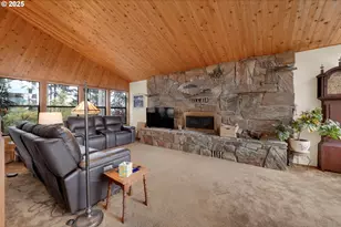 1853 Ridge Water Dr, Sutherlin, OR 97479 - Photo 5