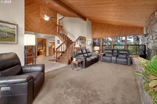 1853 Ridge Water Dr, Sutherlin, OR 97479 - Photo 7