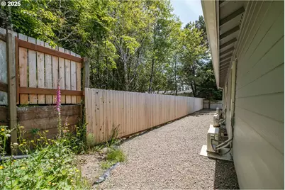 7320 Tanglewood Ave, Gleneden Beach, OR 97388 - Photo 37