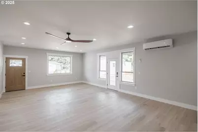 7320 Tanglewood Ave, Gleneden Beach, OR 97388 - Photo 9