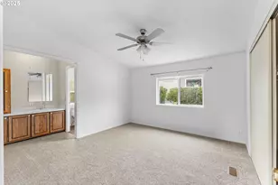 114 Marino Dr, Coos Bay, OR 97420 - Photo 17