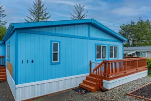 114 Marino Dr, Coos Bay, OR 97420 - Photo 3