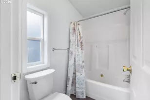 114 Marino Dr, Coos Bay, OR 97420 - Photo 21