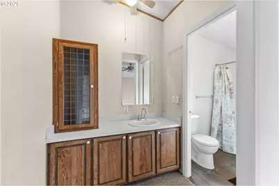 114 Marino Dr, Coos Bay, OR 97420 - Photo 19