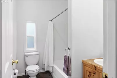 114 Marino Dr, Coos Bay, OR 97420 - Photo 25