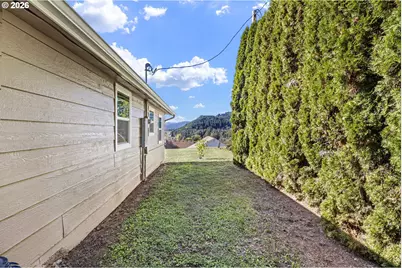 532 2nd St, Elkton, OR 97436 - Photo 35