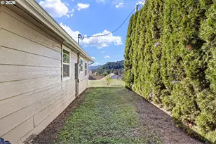 532 2nd St, Elkton, OR 97436 - Photo 35