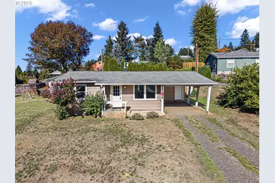 532 2nd St, Elkton, OR 97436 - Photo 3