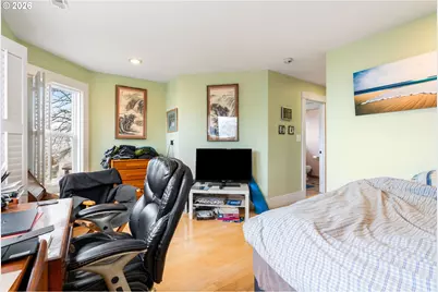 715 Sherman Ave, Hood River, OR 97031 - Photo 29