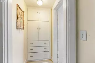 715 Sherman Ave, Hood River, OR 97031 - Photo 25