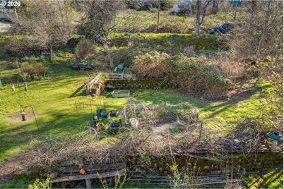 715 Sherman Ave, Hood River, OR 97031 - Photo 7