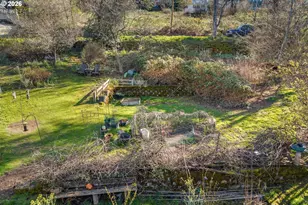 715 Sherman Ave, Hood River, OR 97031 - Photo 7